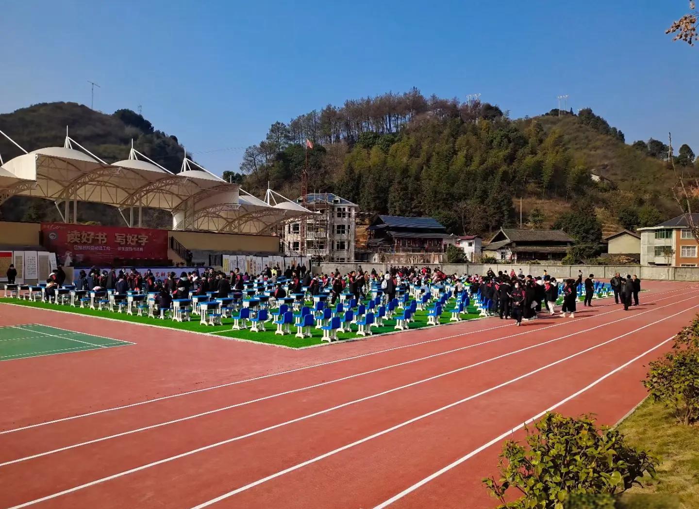 汕尾市硅PU塑胶篮球场 - 价格